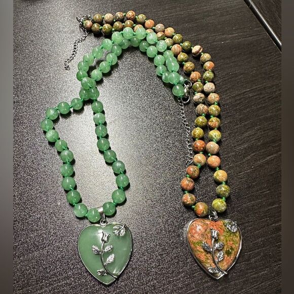 SALE! Pick one! Unakite Jasper or Aventurine stone and silver toned necklace! - Picture 7 of 7